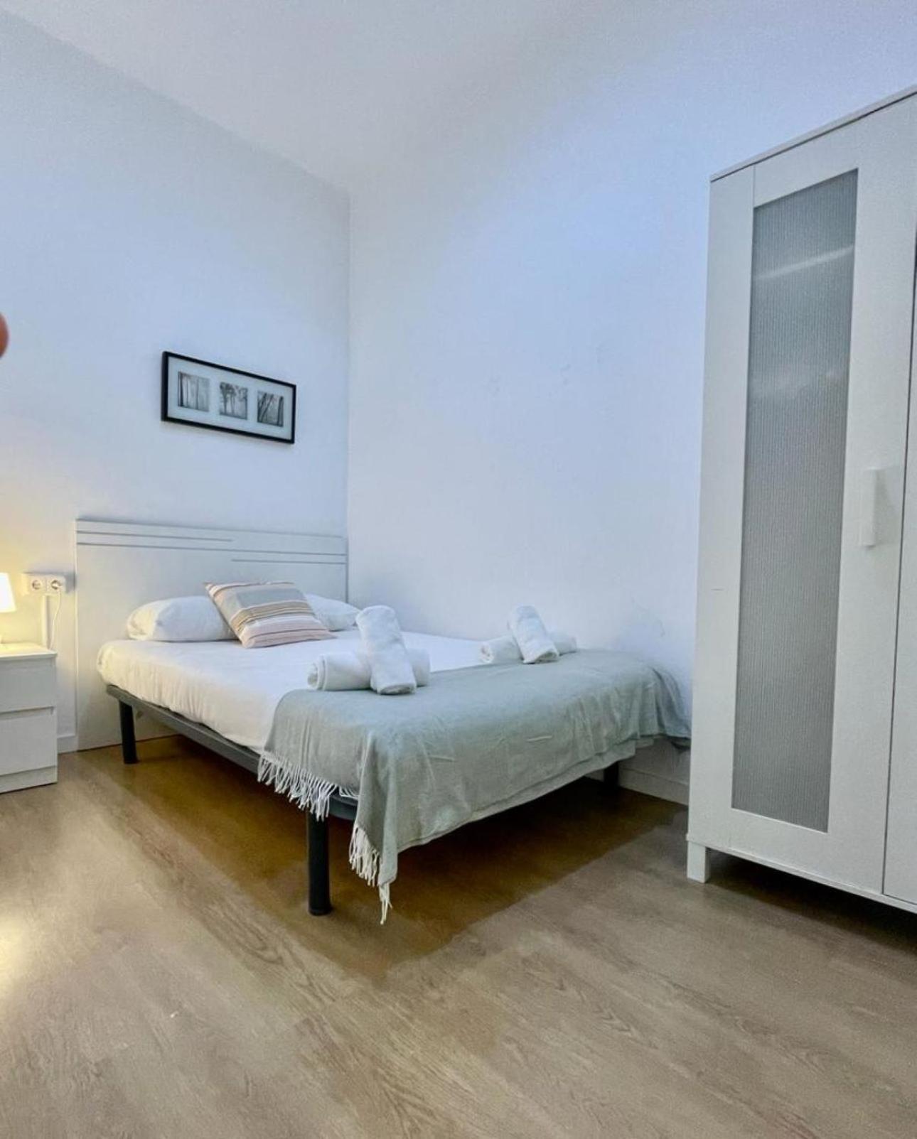 Suites4Days Sagrada Familia Apartment Barcelona Luaran gambar