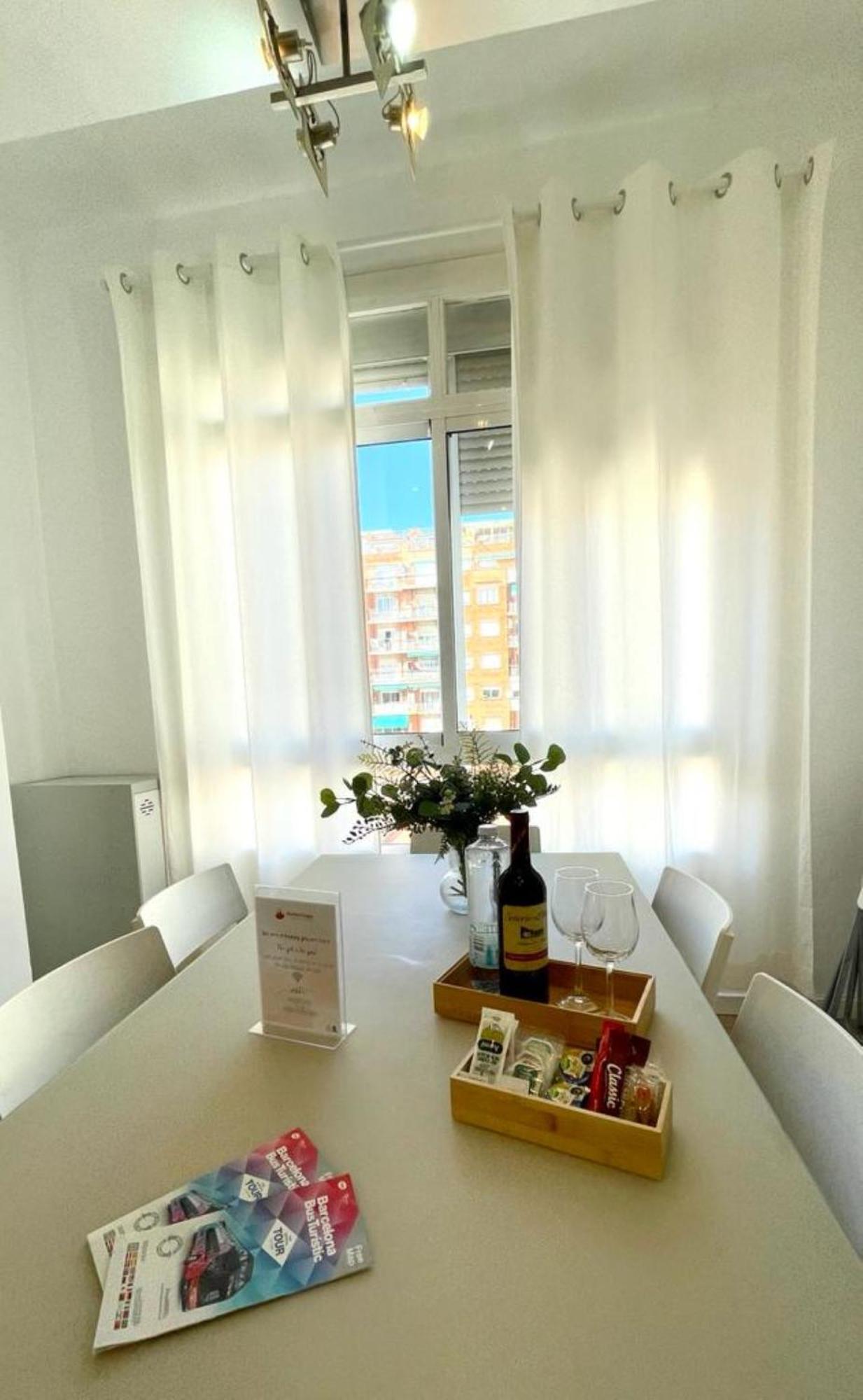 Suites4Days Sagrada Familia Apartment Barcelona Luaran gambar